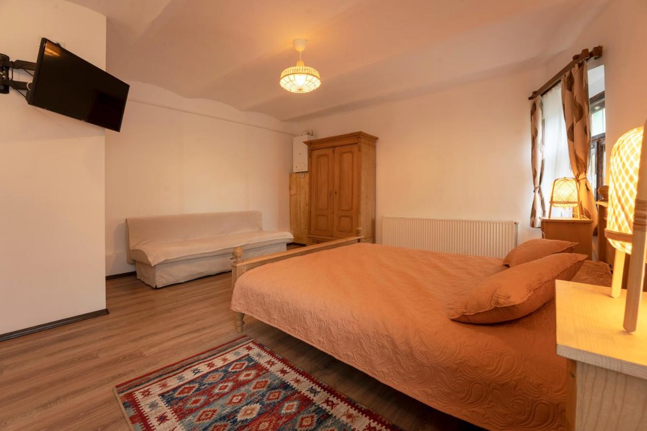 Gloria Apartments シギショアラ エクステリア 写真